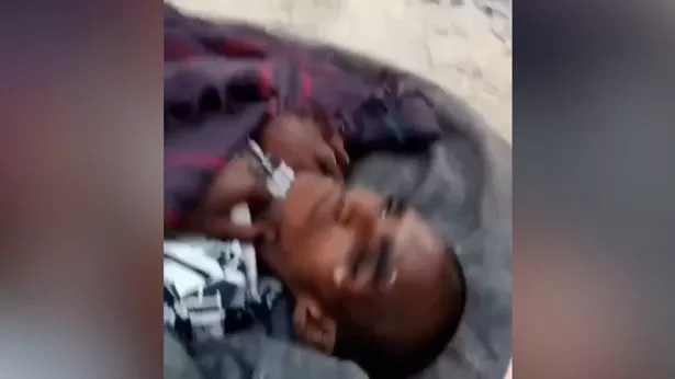 一个人在被火化前几分钟在停尸房“死而复生”的时刻