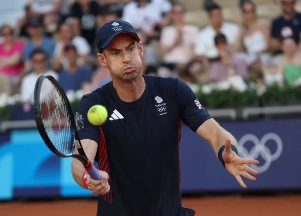 安迪·穆雷(Andy Murray)在奥运会上奋力复出,以保持童话般的结局