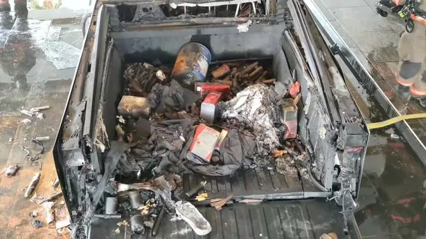 “赛博卡车炸弹爆炸时,我正在拉斯维加斯的特朗普大厦——事情是这样的”