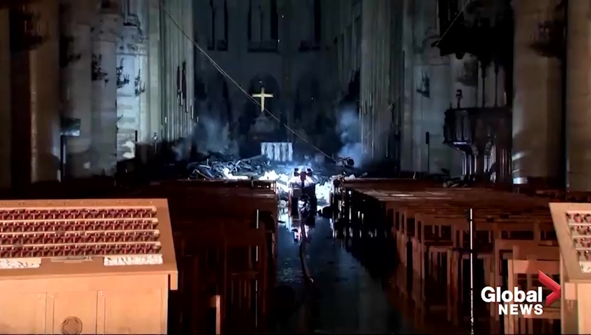 参见巴黎圣母院大火五年后修复的第一张照片