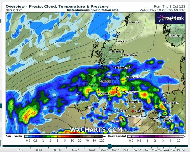 英国天气图显示,可怕的暴雨将以每小时10毫米的速度浸泡数百万英国人