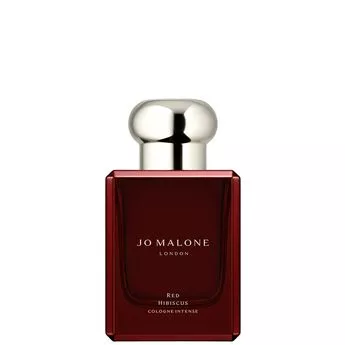 “这款鲜为人知的Jo Malone香水成了新宠——顾客们把它和圣罗兰Libre香水相提并论。”
