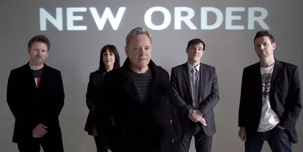 彼得·胡克(Peter Hook)对绿洲的重聚做出了决定,但他说他不可能重新加入新秩序