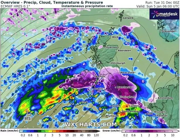 令人震惊的降雪地图显示，到本周末，英国80%的地区都被大雪覆盖，只有一个地区幸免