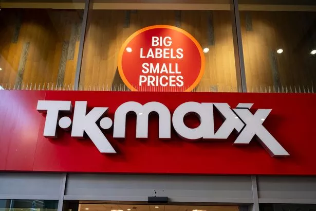 TK Maxx和Homesense因担心巧克力棒污染而发出“不要吃”警告