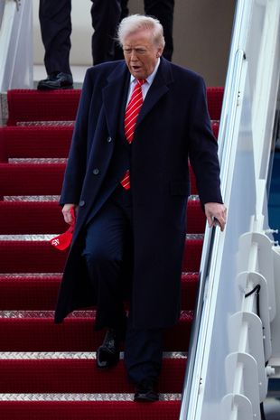 凯文·马奎尔:“瑞秋·里夫斯是切割的黑暗天使,英国面临衰退的漩涡”