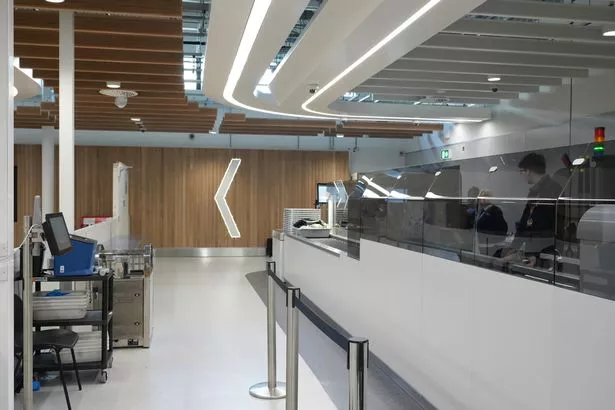 英国小型机场耗资1.2亿英镑进行升级,包括新建安检通道和商店